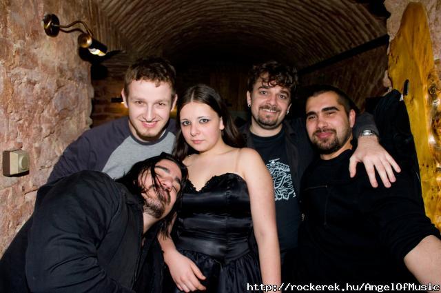 A ZENEKAR!! Spellcraft... Jmagam az nekesi posztot tltm be :D VGRE!! :P
