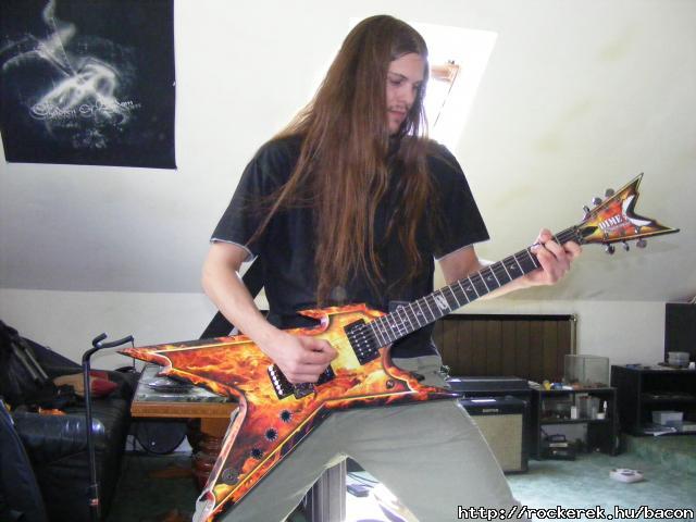 Bacon&Razorback2