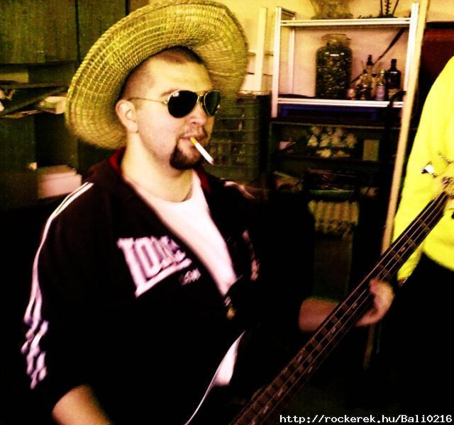 Bass 2