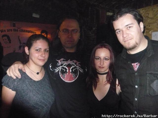 VHR Pub Cryptal/Sincarnate koncert utan