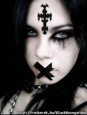 gothic-girl-0