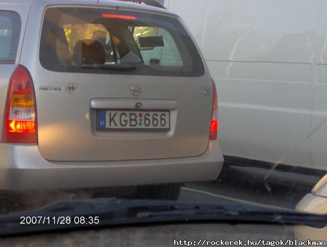 Csak szernyen!