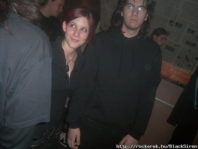 Egy bart koncertjn Flivel Viper roomban :)