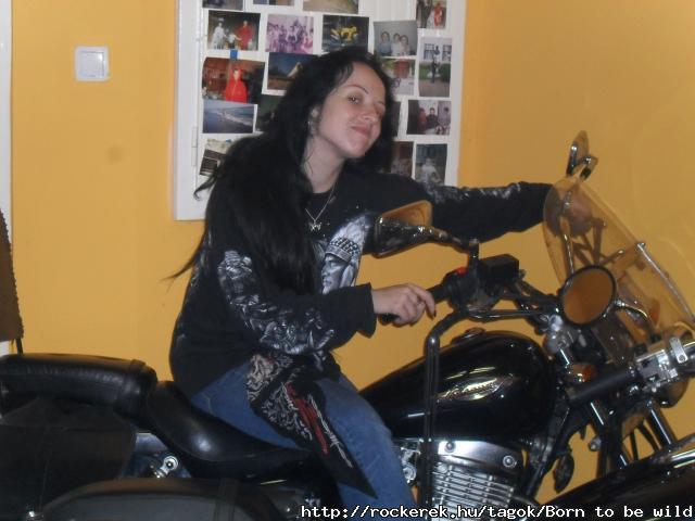 ki a kicsit nem becsli az.................:)