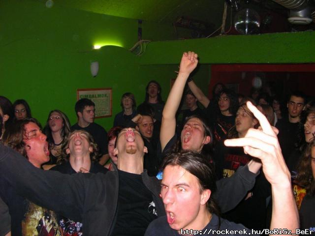 A Kznsgnk (Szletsnapi Forget The Past Koncert)