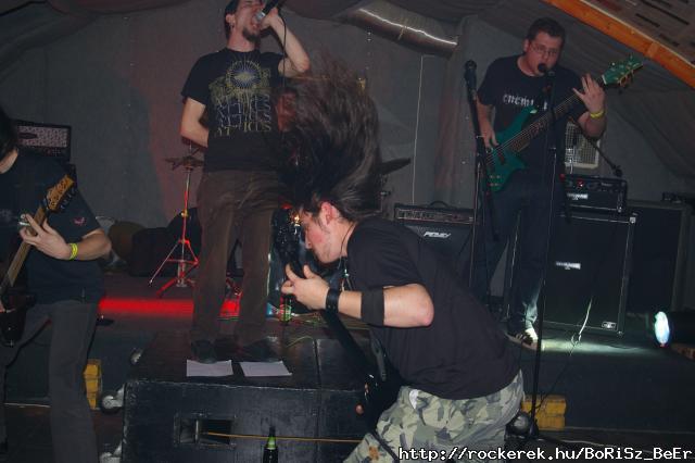 Mostani, Enemiga koncert