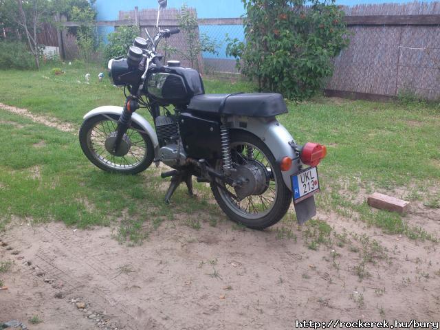 aszfaltszaggat :D