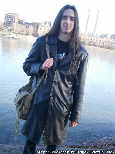 Dunapart + brkabt + pinglt szimatszatyor = mtl :)