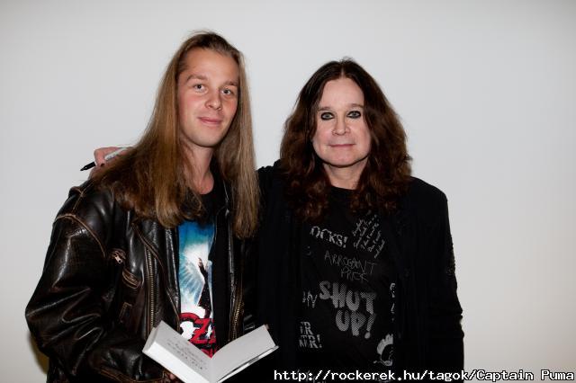 Ozzy-val :)