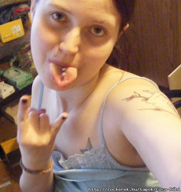 Msodik nyelvpiercing :))