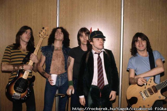 008_AC_DC-AngusYoung_etc