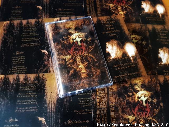 Vnen - Az elmls vilga (megjelent kazettn) Depressive Illusions Records