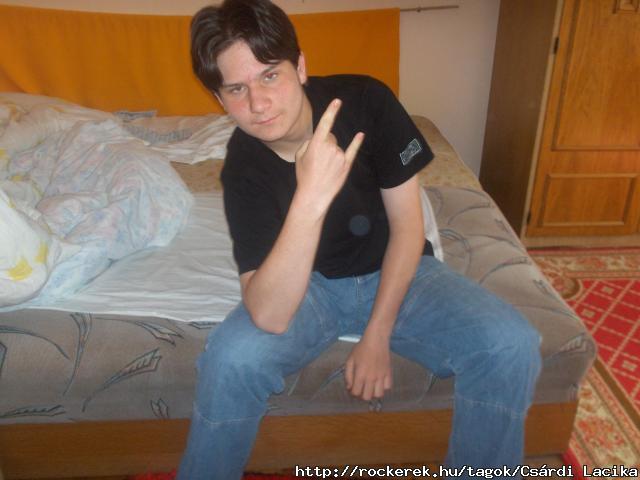 Ez is 2 ve vollt