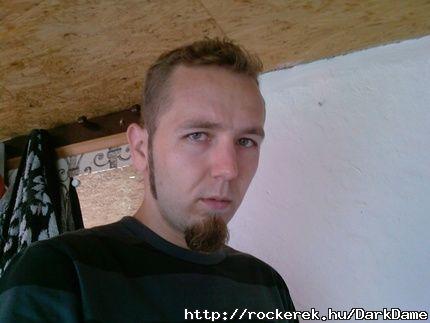Photo-0008-vert