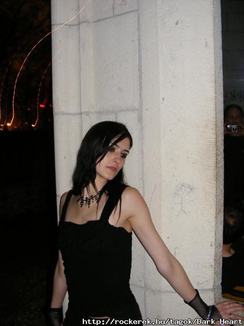 <FONT color="grey" face="A Charming Font Superexpanded" size="+2">Szvemnek nagyon kedves