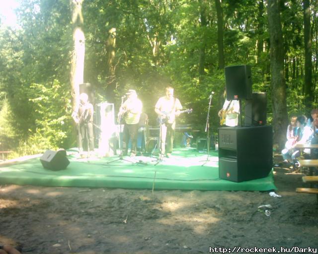 Ex-M..Z metlt jrszik :D
