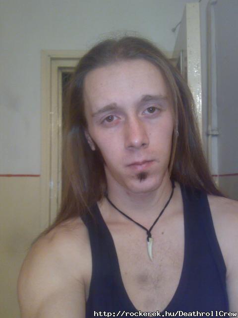 A little bit alexi laiho look :P