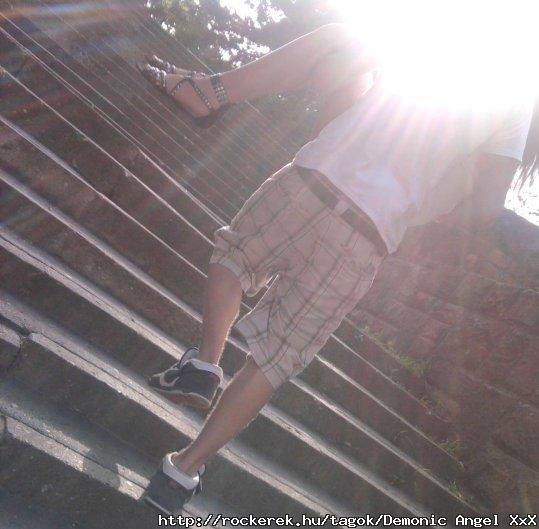 vele.<3
