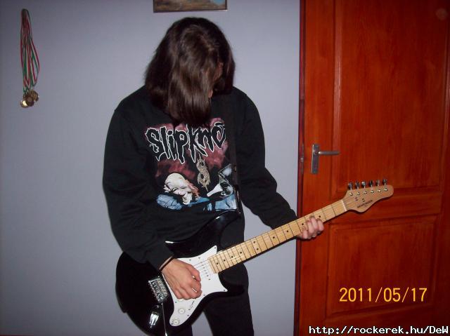 nem tom
