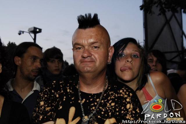 reg punk nem vn punk fleg nem melletem XD