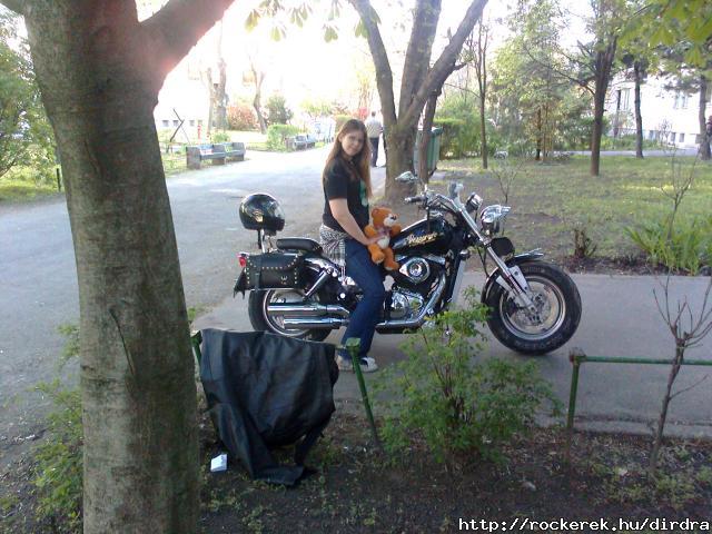  mocinxDnem vok vmi fotogn alkat de a motor miatt kell^^