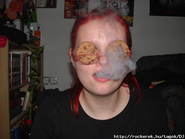 COOKIE MONSTER AKA FLEPNIS!!!!XD