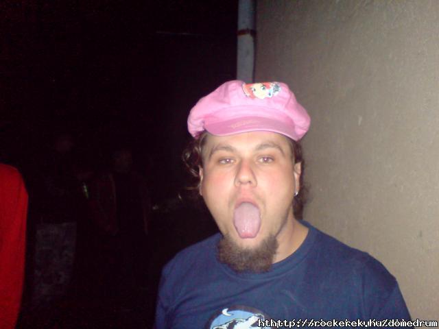 Szerinted normlis?:):):)