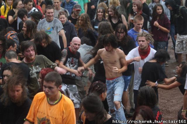 Felsziget fesztival pogo