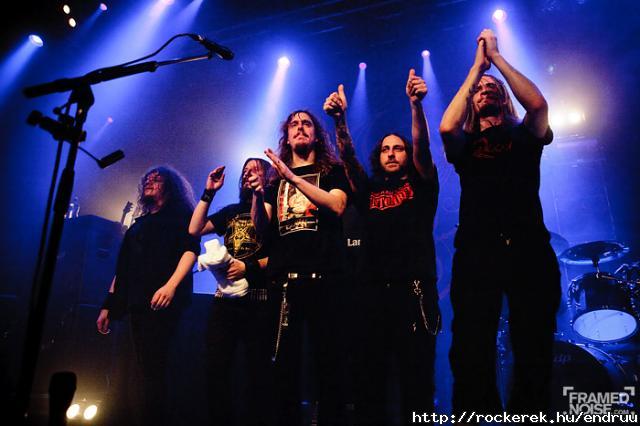 a prog. metl istenei