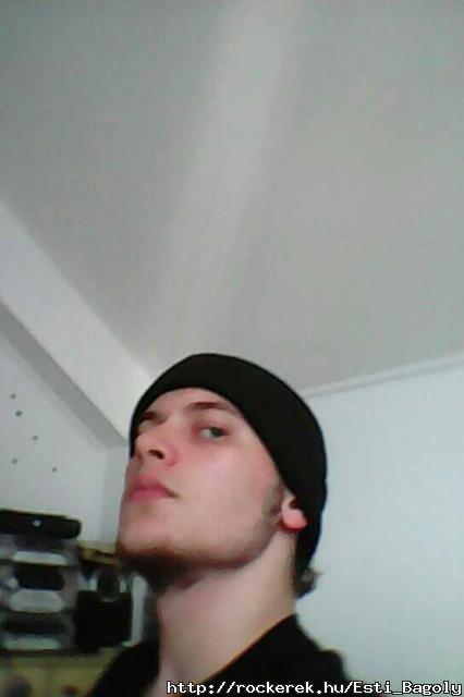1475935381027