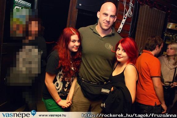 manikrek.^^