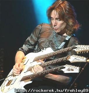 STEVE VAI mester