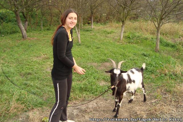 n meg Mici a kecske:))))
