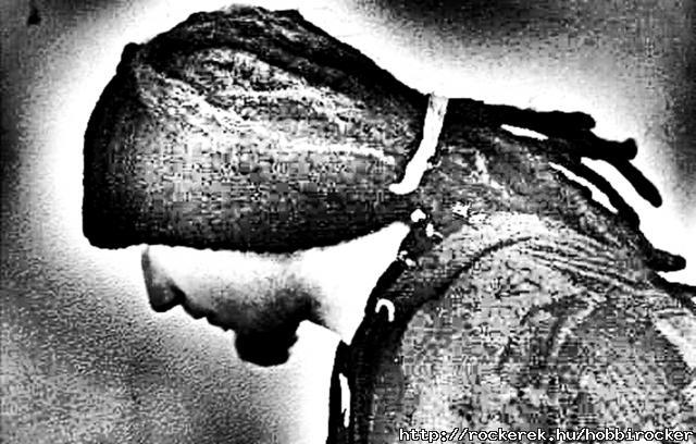 b4072518da79a93a07a8924bc8922c9578693408(1)