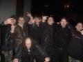 HUNgvron Napalm Death koncert elt.n a bal szln villzok.A gugol meg Gyuri testvrem a debreceni DOMHRING nekese.