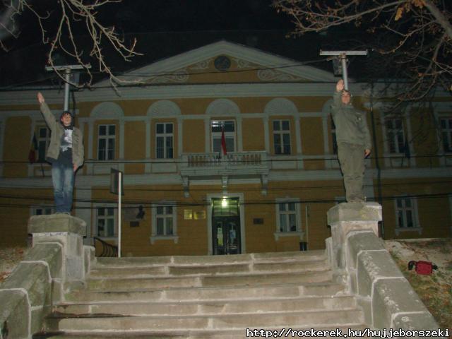 Szobrok