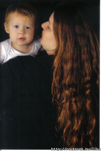 A kisfiammal :)