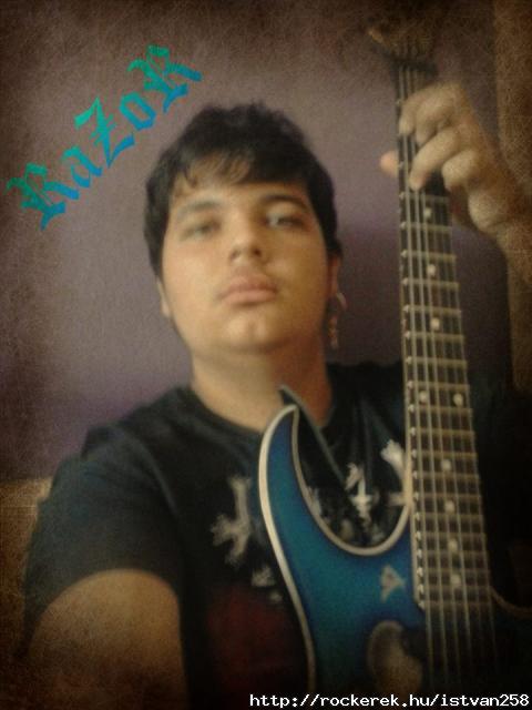 A Gitrommal.