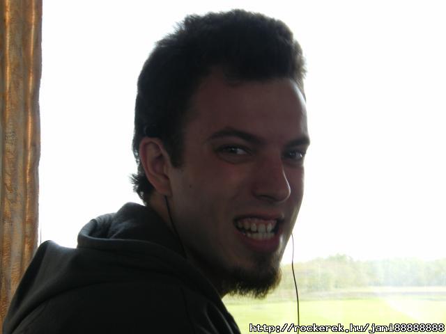 gonosz pofa xD