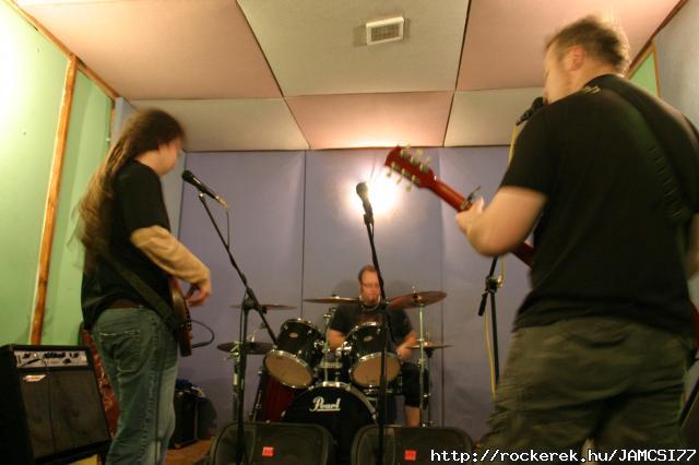 DUBLARIAN BAND 015