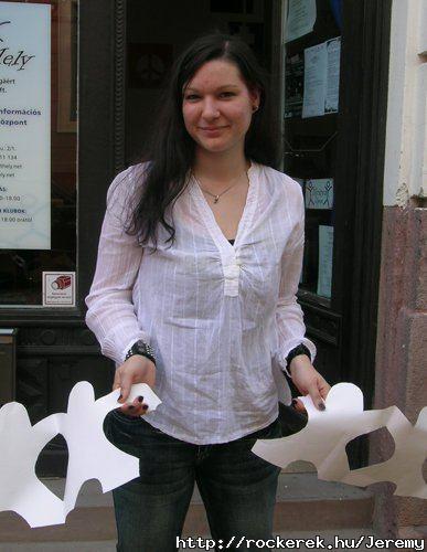 user_9277618_1286049470002