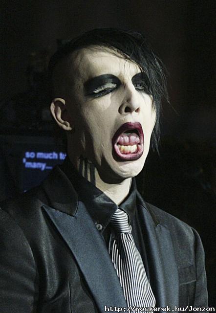 Marilyn-Manson-ps01