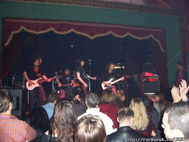 SZFINX 2006