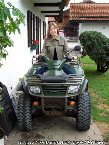Quadon (Small)