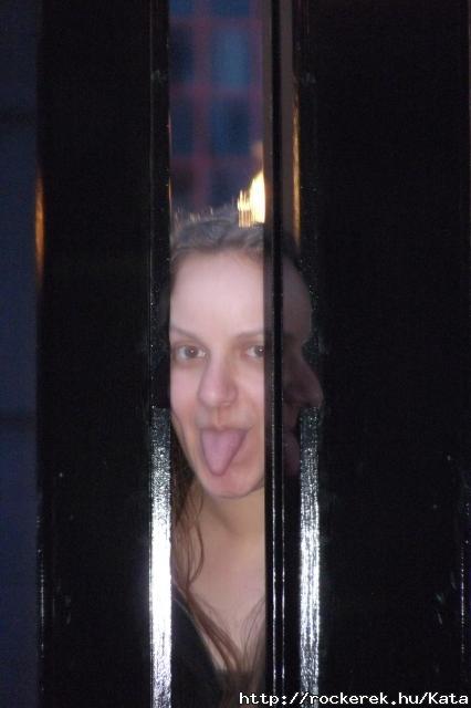 :P