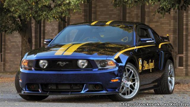 mustang gt 2012