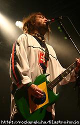 soulfly_l060302