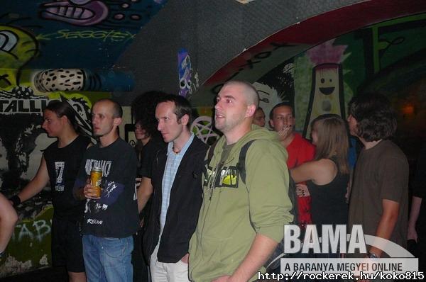 Jobban tenm ha befognm a htrbe,amg nem ms teszi meg :P