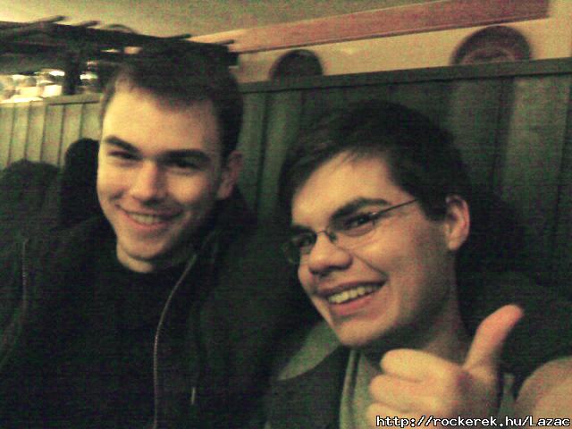 n s Csabber haverom :D