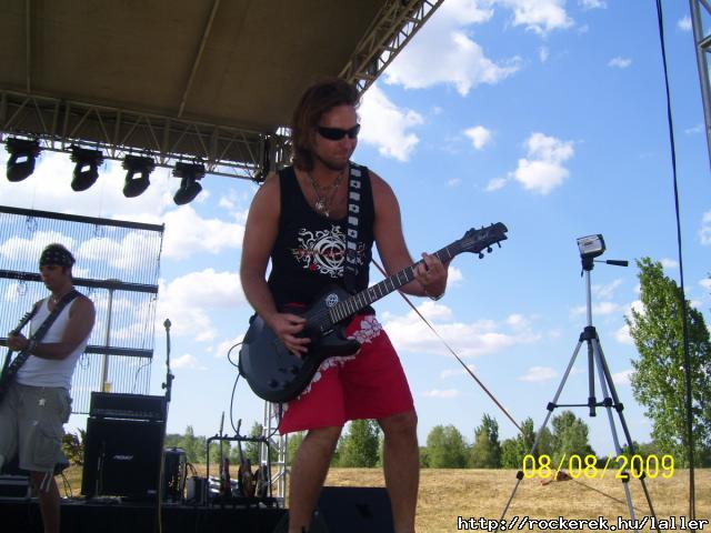 lovegun koncert tiszafred